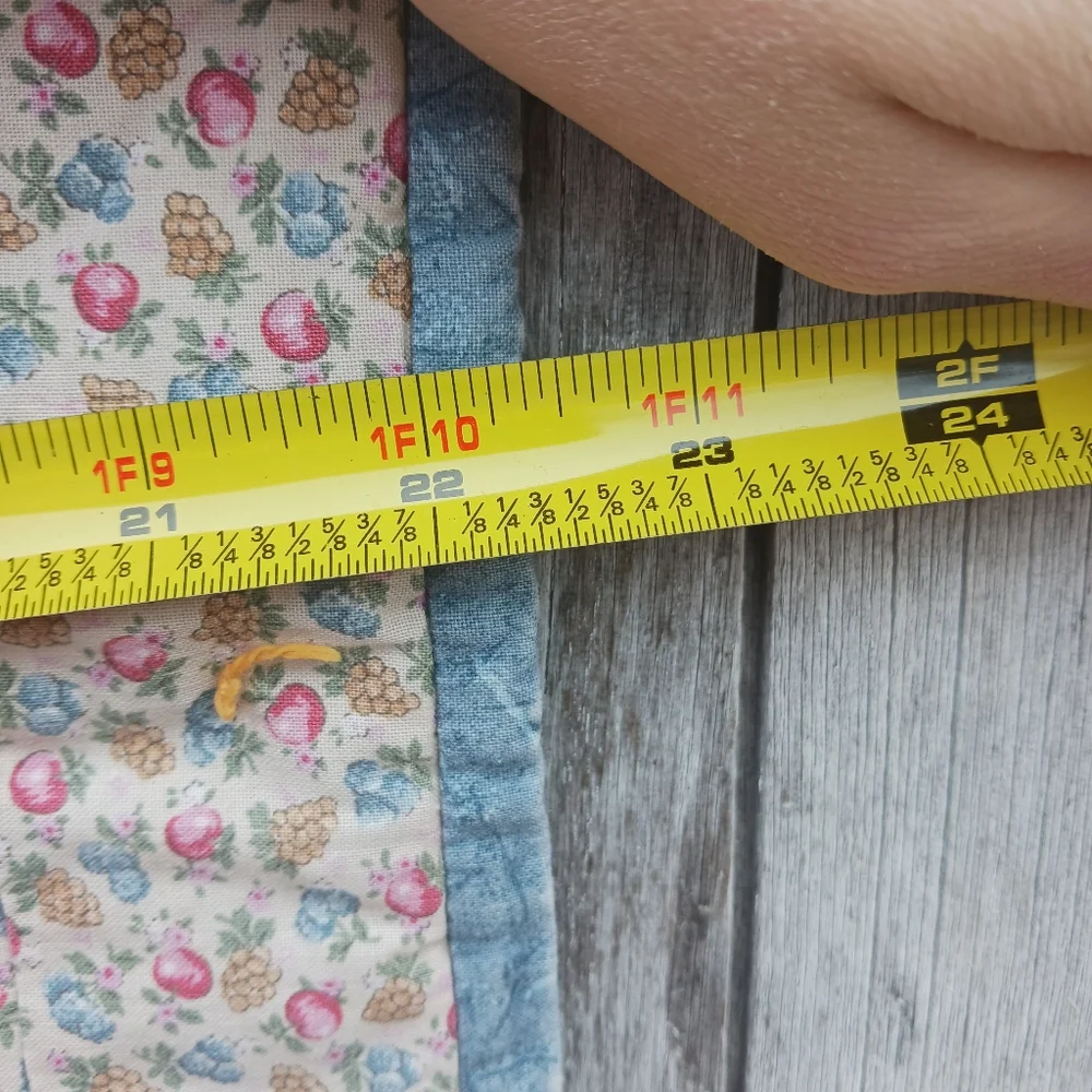 Handmade Quilted Patchwork Table Runner 22 3/8‎ x49 Inches Floral Pastel